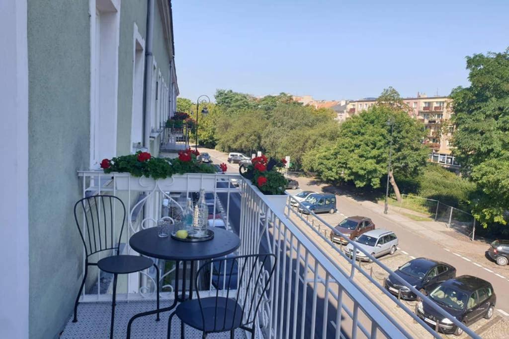 Apartament W Kamienicy Przy Plantach Kaliszki エクステリア 写真