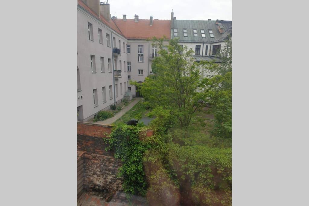Apartament W Kamienicy Przy Plantach Kaliszki エクステリア 写真